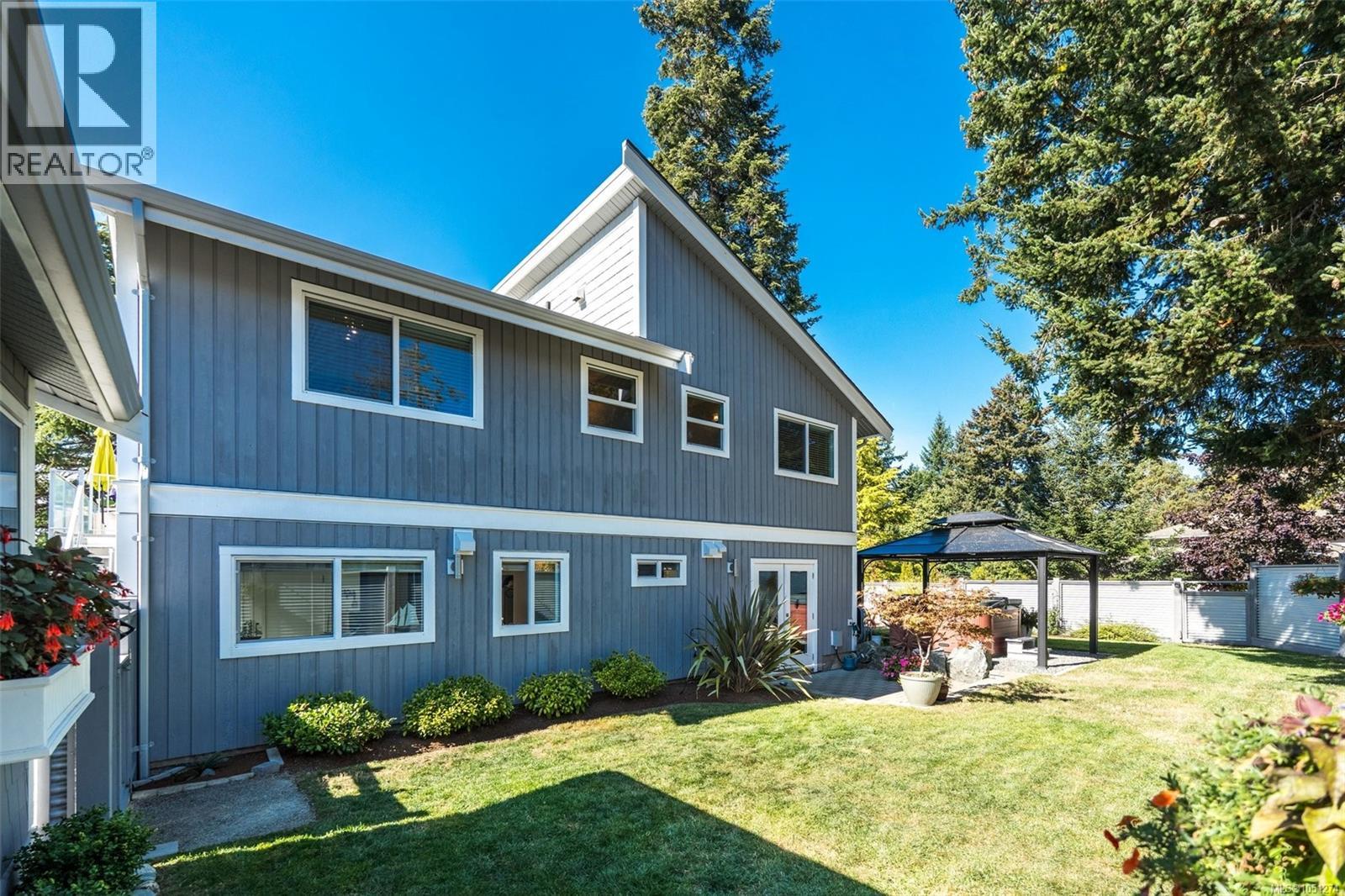 6481 Rodolph Rd - Image 45