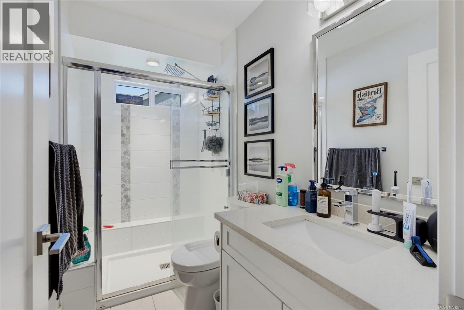 6481 Rodolph Rd - Image 57