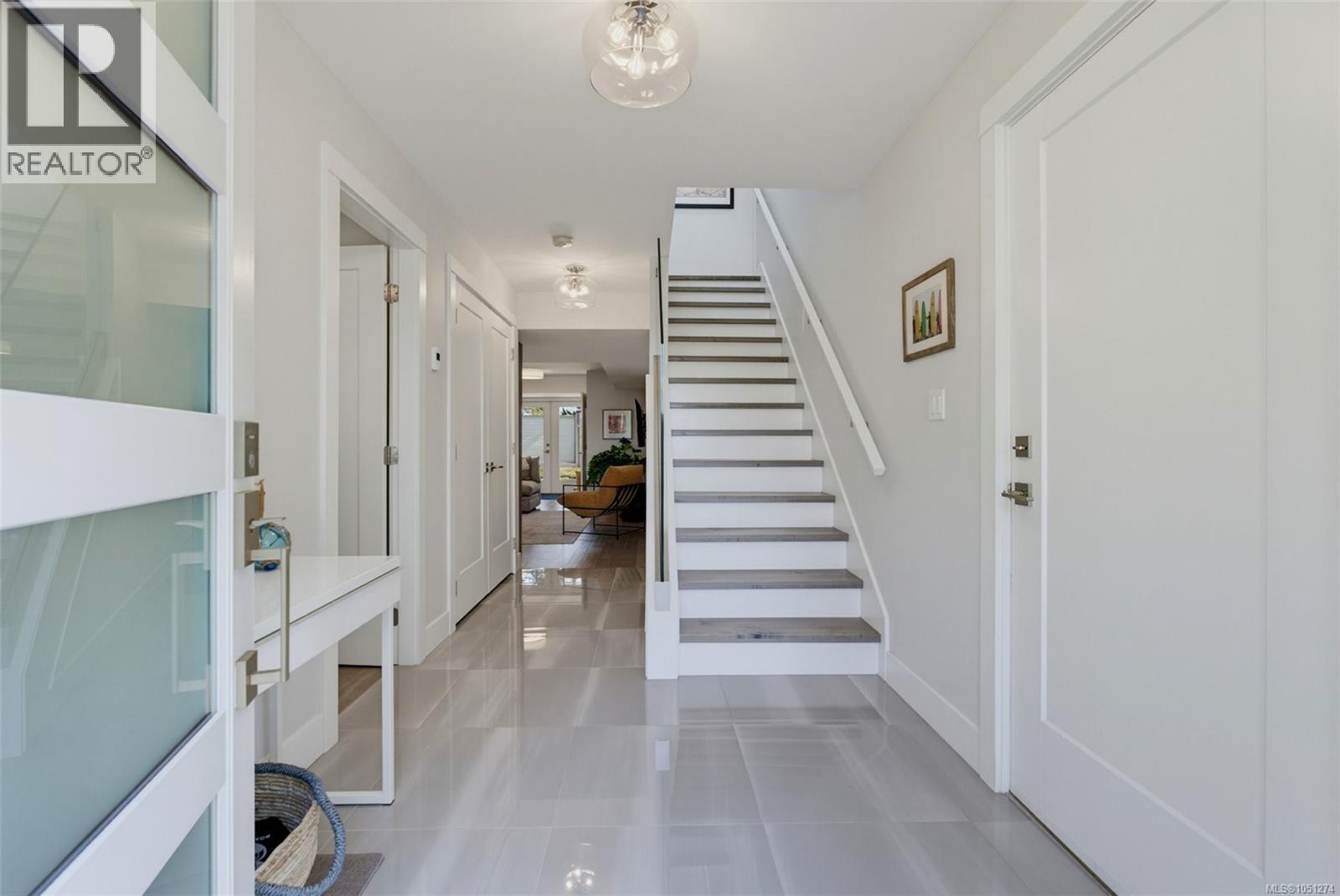 6481 Rodolph Rd - Image 7