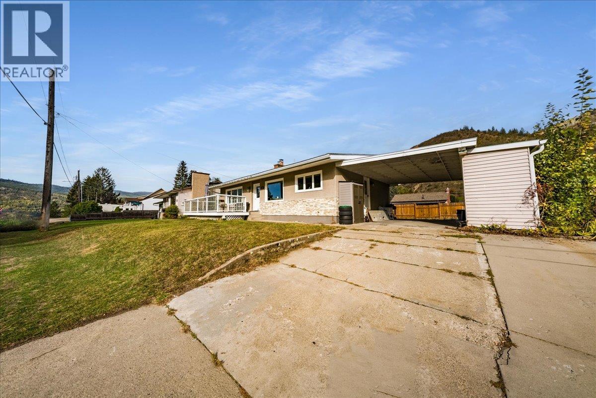 290 8TH Avenue - Image 30
