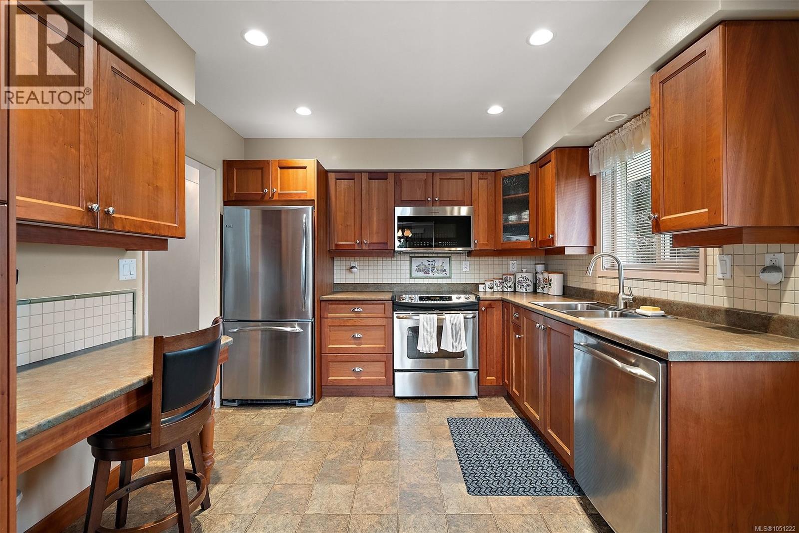 844 Rockheights Ave - 11
