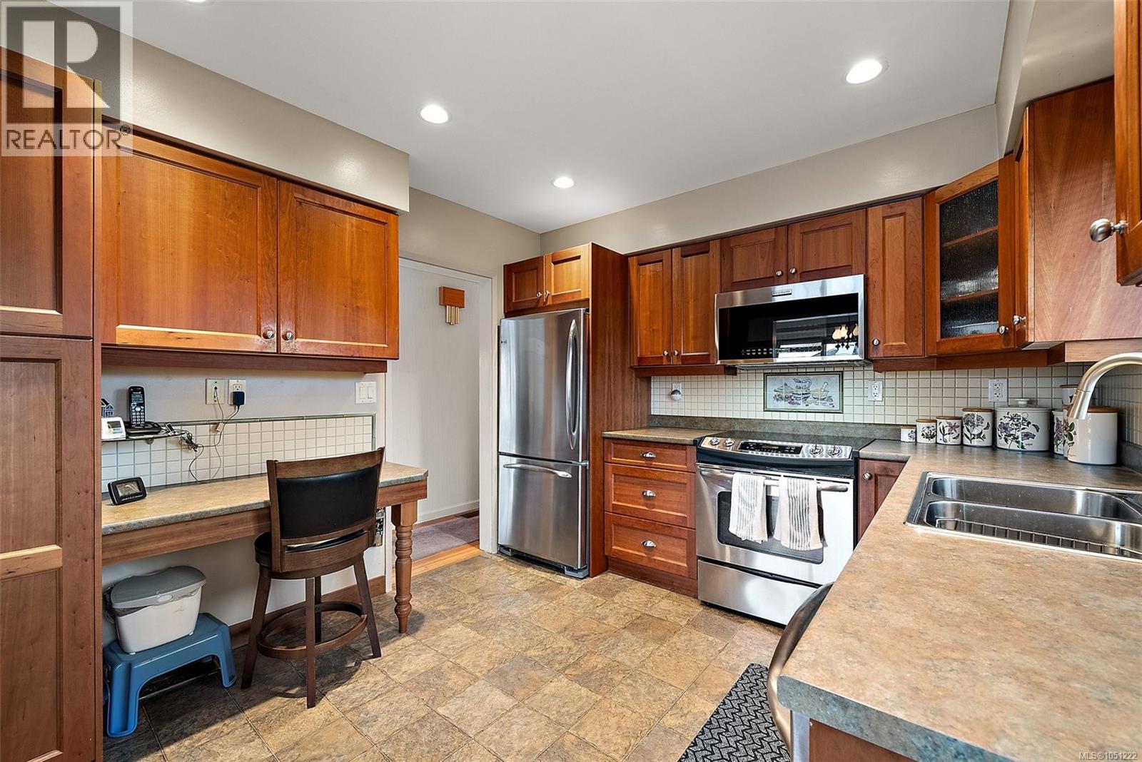 844 Rockheights Ave - 12