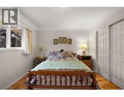 Kitchen - 844 Rockheights Ave, Esquimalt, BC V9A6J6 Photo 15