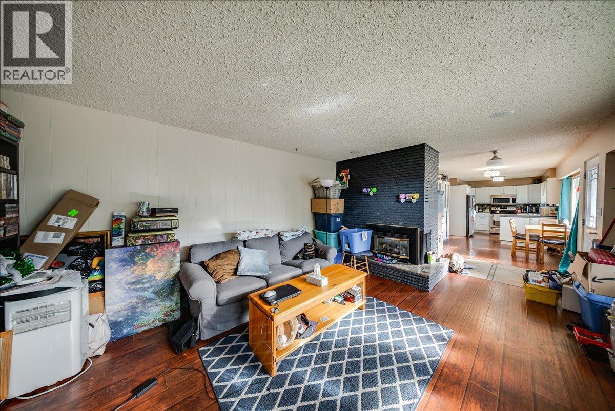 290 8TH Avenue - 7
