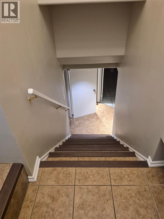 145 19 Street N - Image 22