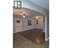 145 19 Street N - photo 9