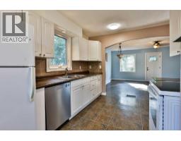 145 19 Street N - photo 15