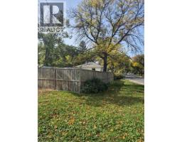 145 19 Street N - photo 38