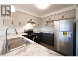 2pc Bathroom - 115 Mattingley Street, Paris, ON N3L0G4 Photo 9