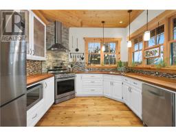 28 Beaver Pond Road, Elliot Lake, ON P5A2J7 Photo 22