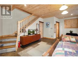 28 Beaver Pond Road, Elliot Lake, ON P5A2J7 Photo 42