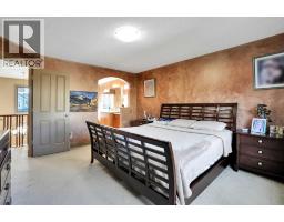 264 Willowmere Close - photo 33
