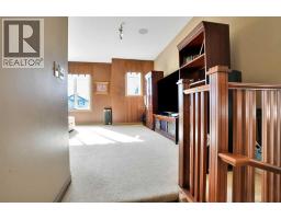 264 Willowmere Close - photo 21