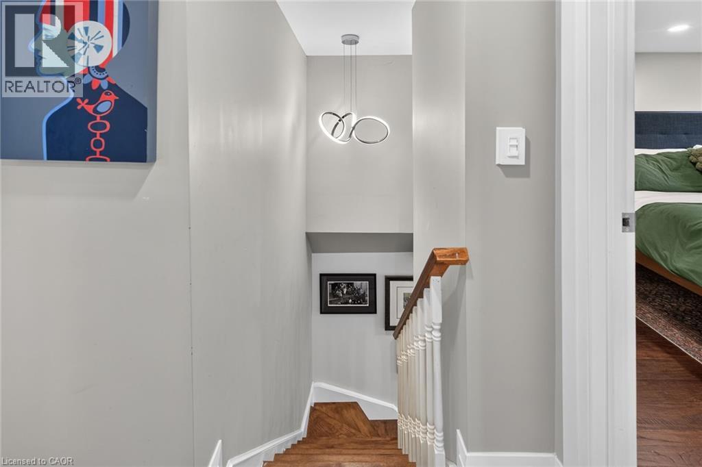 28 BAKER Street - Image 25