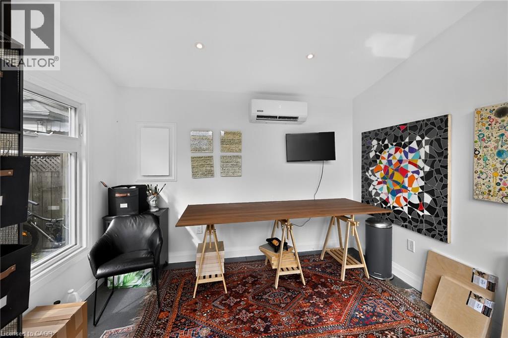 28 BAKER Street - 44