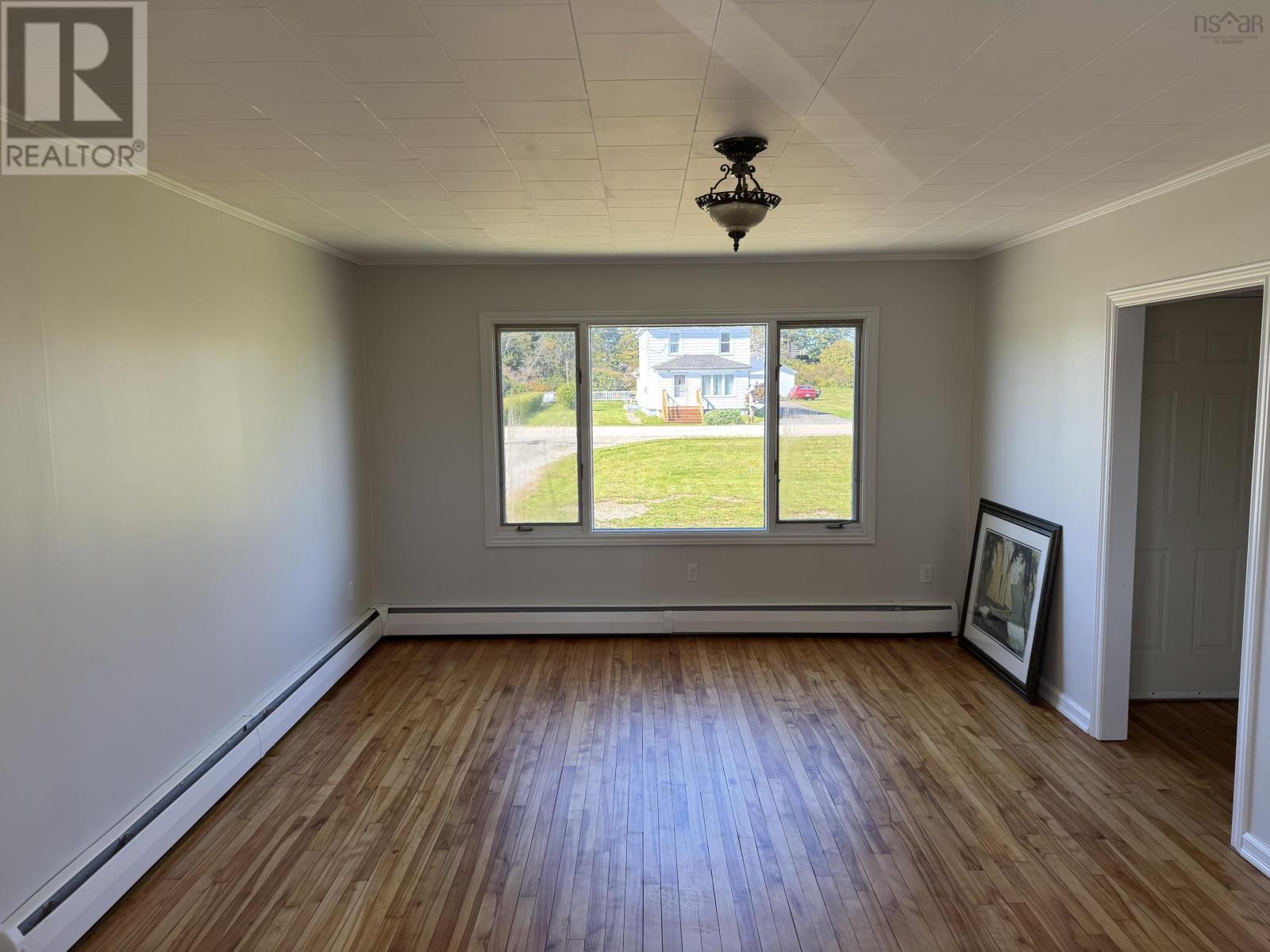 1287 Highway 335 - 17