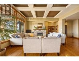 Living room - 2009 Apex Court, Vernon, BC V1B3Z4 Photo 13