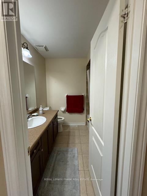 61 Summerside Avenue, Whitby, ON photo 24