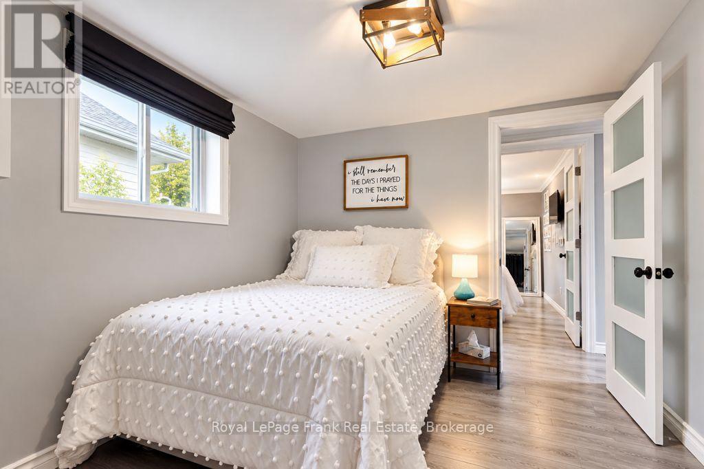 34 PLEASANT VIEW AVENUE - Image 19