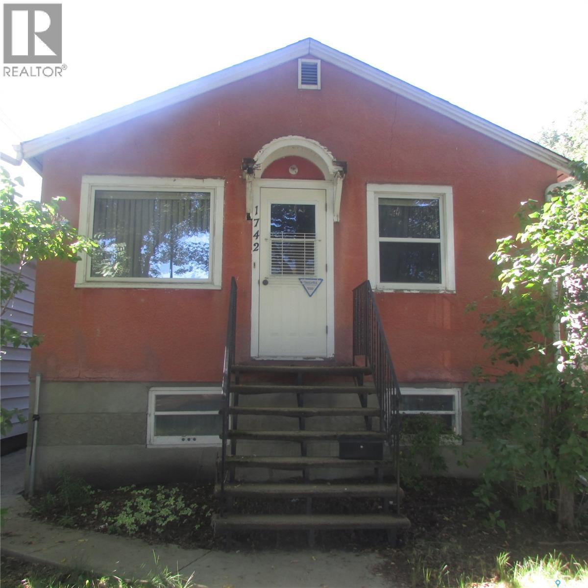 1742 Quebec STREET - 1