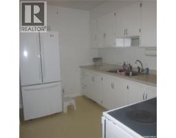 1742 Quebec Street, Regina, SK S4P1J3 Photo 10