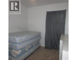 1742 Quebec Street, Regina, SK S4P1J3 Photo 6