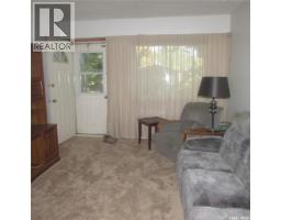 1742 Quebec Street, Regina, SK S4P1J3 Photo 8