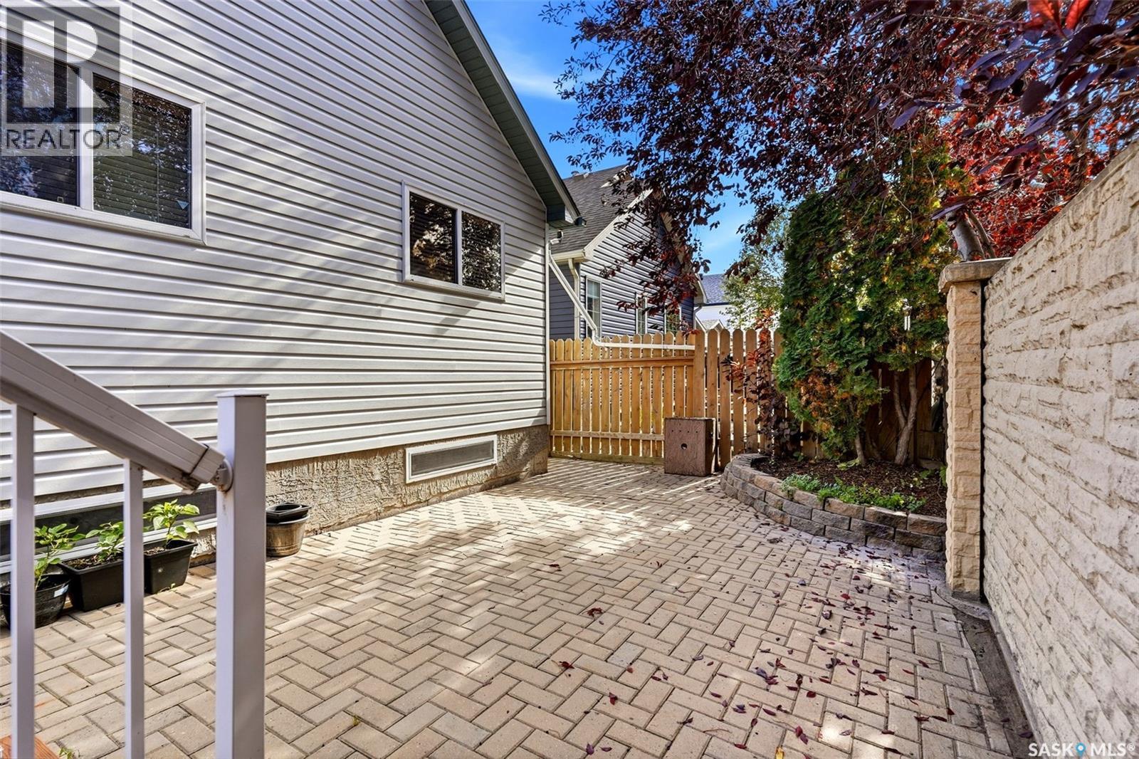 1024 Snowberry WAY N - Image 42