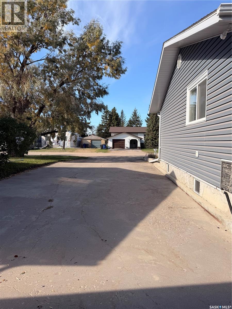 612 2nd STREET W, Meadow Lake — photo 23