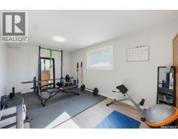 25 Capilano Drive, Saskatoon, SK S7K4A4 Photo 32