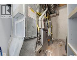 25 Capilano Drive, Saskatoon, SK S7K4A4 Photo 35