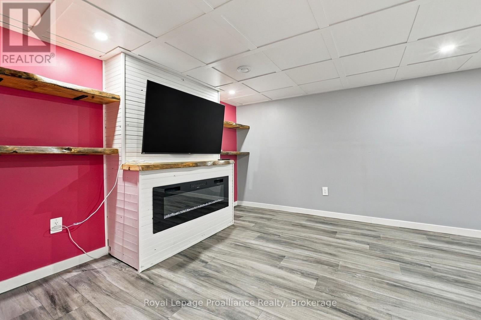 619 Ashley Street, Belleville, ON photo 25