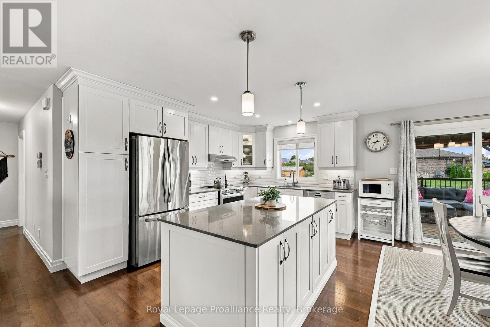31 AMBROSIA TERRACE - Image 18