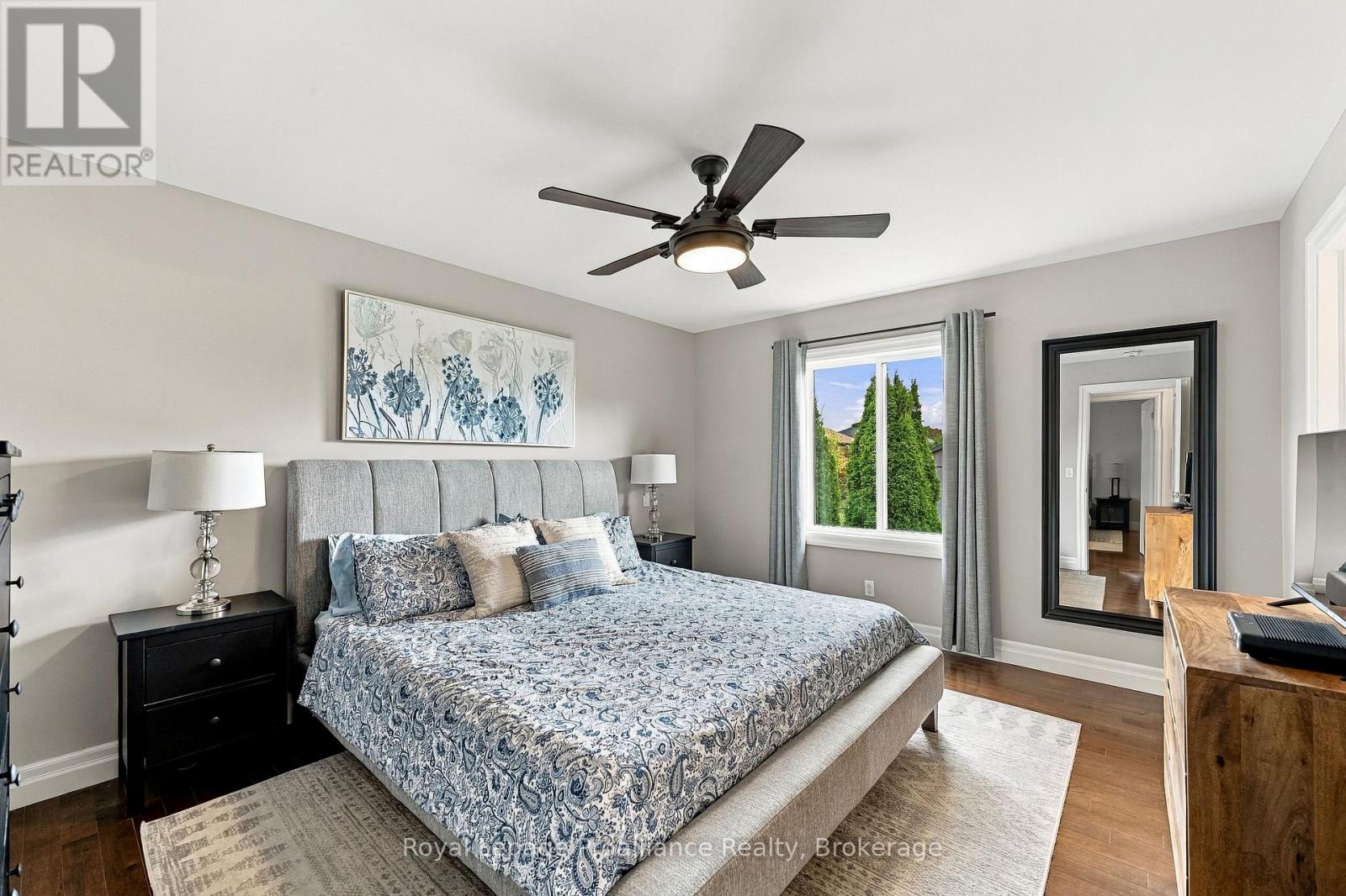 31 AMBROSIA TERRACE - 22