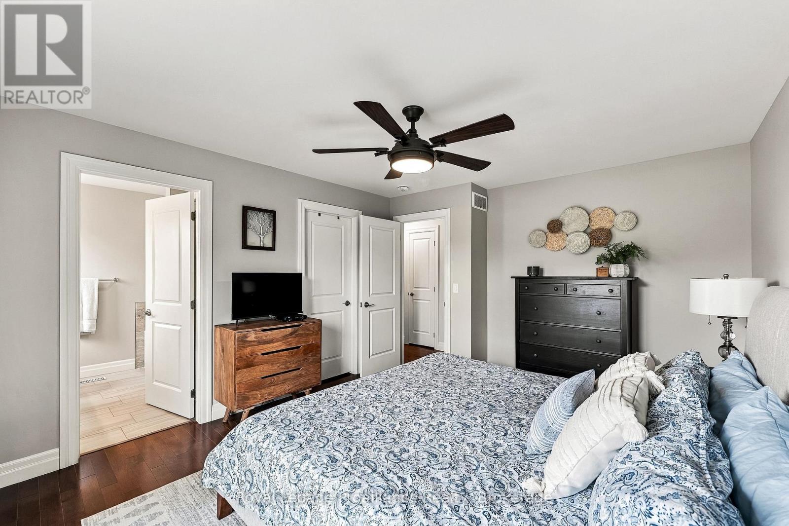 31 AMBROSIA TERRACE - 23