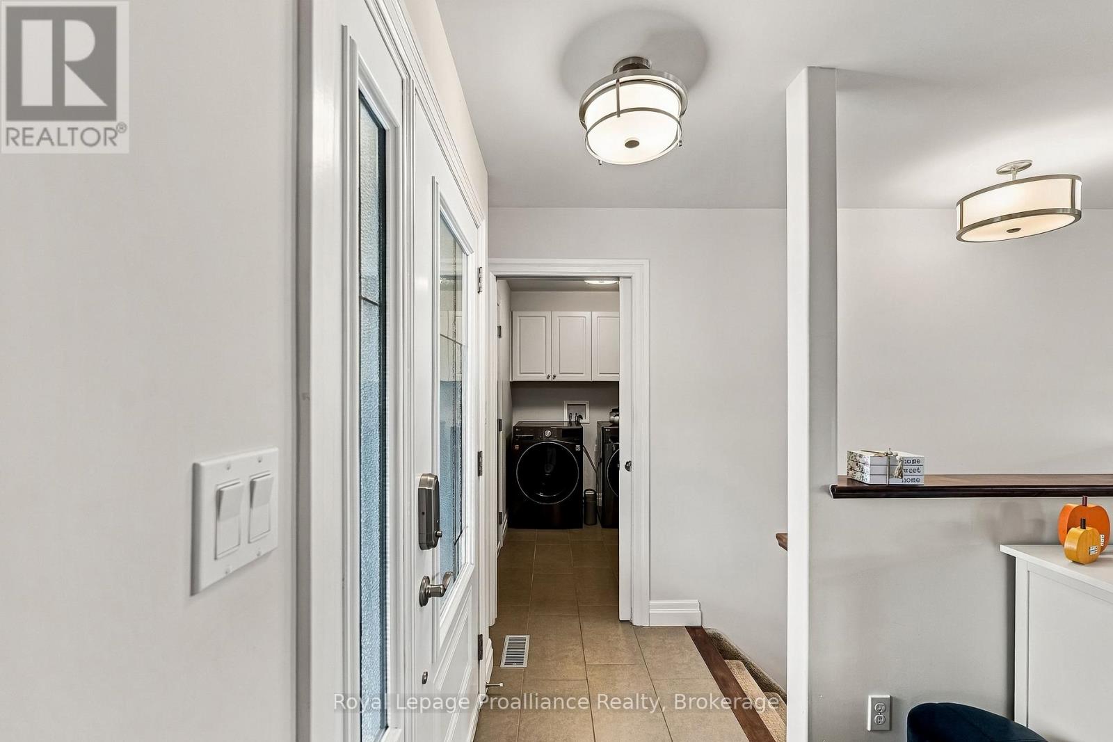 31 AMBROSIA TERRACE - Image 29