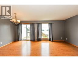 3413 50a Street Close, Camrose, AB T4V1J8 Photo 10
