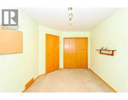 3413 50a Street Close, Camrose, AB T4V1J8 Photo 22
