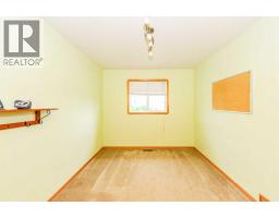 3413 50a Street Close, Camrose, AB T4V1J8 Photo 23
