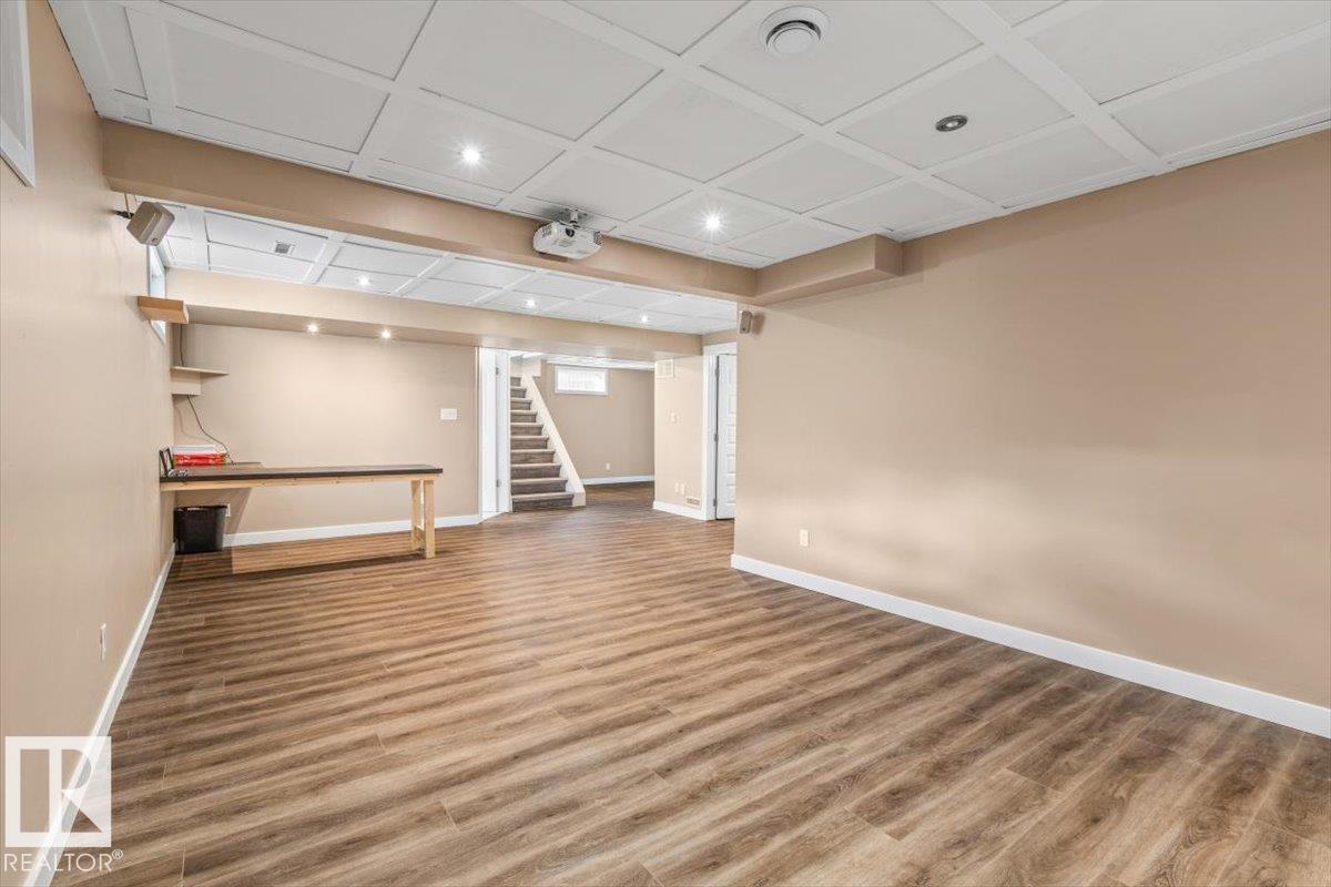 8907 136 AV NW - Image 21
