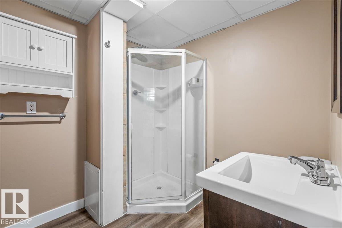 8907 136 AV NW - Image 24