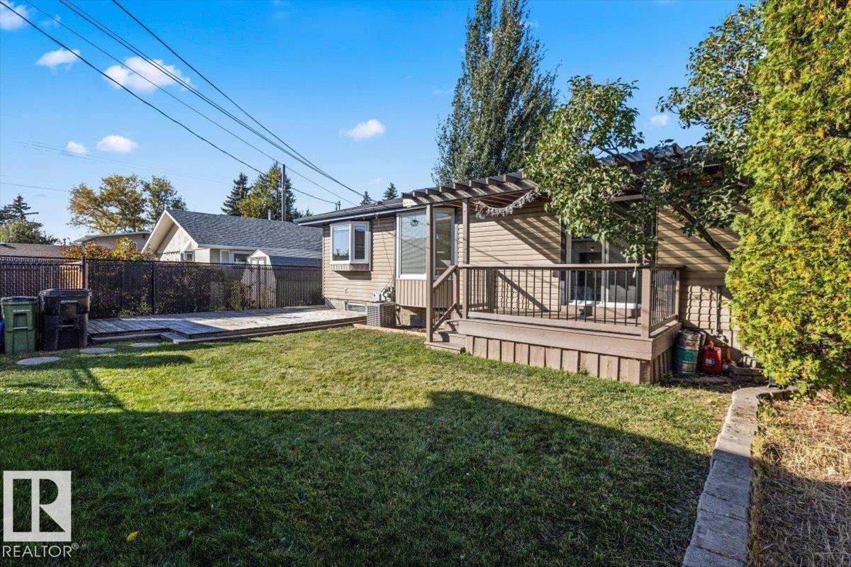 8907 136 AV NW - Image 33