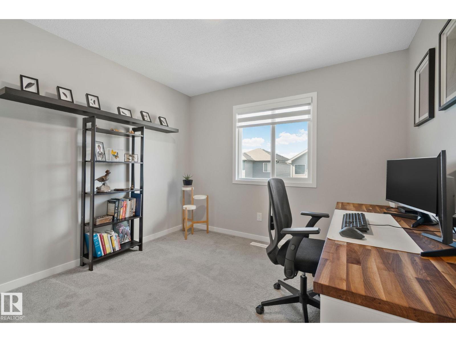 19 MEADOWBROOK WY - 18