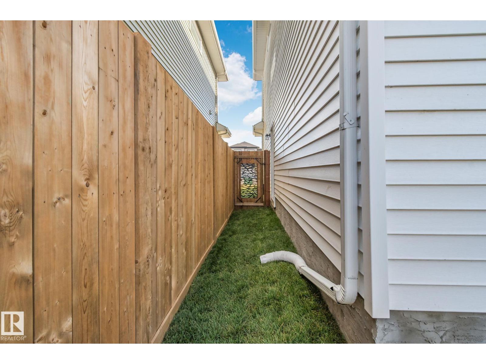 19 MEADOWBROOK WY - Image 34