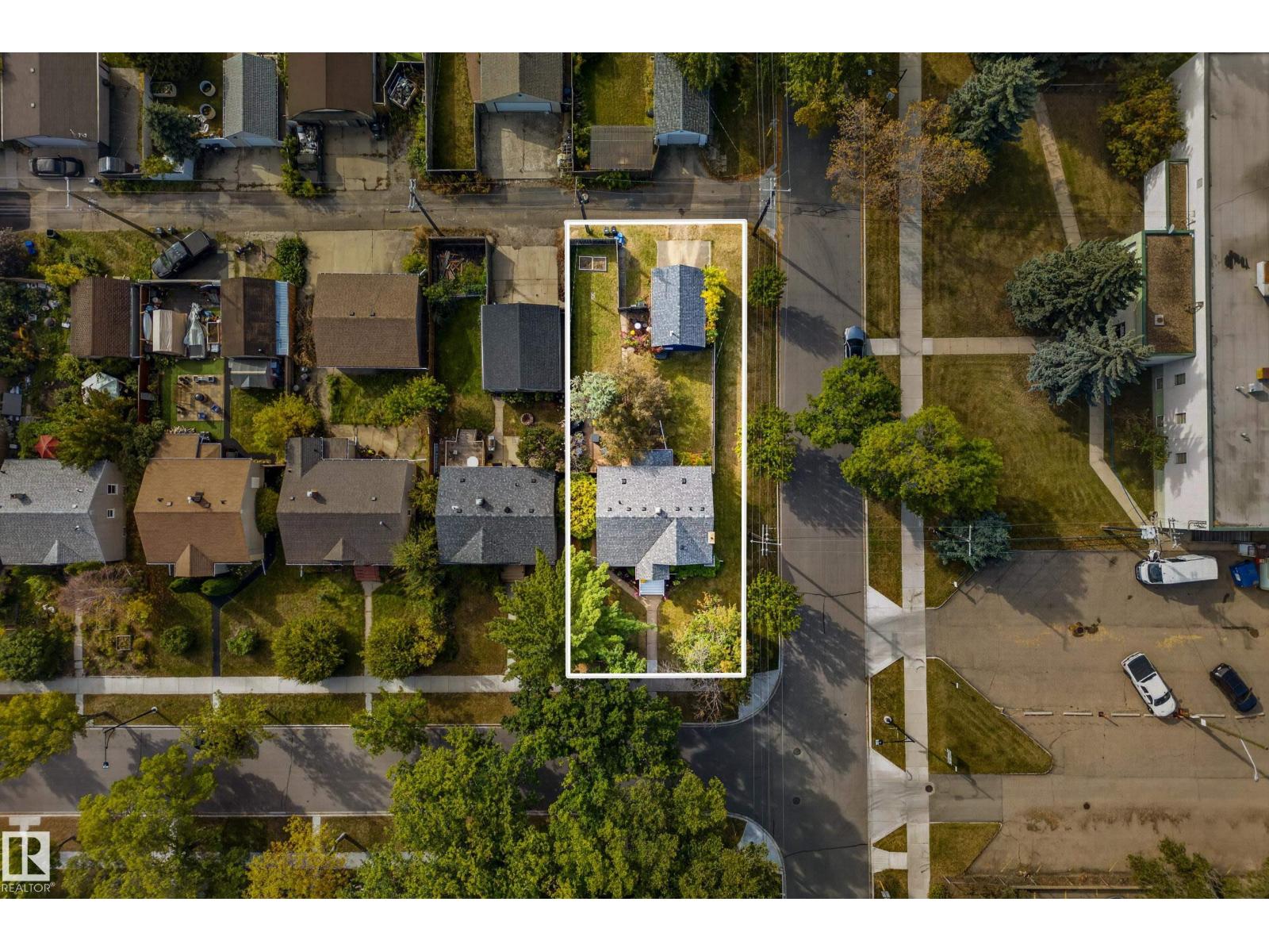11346 69 ST NW - 40