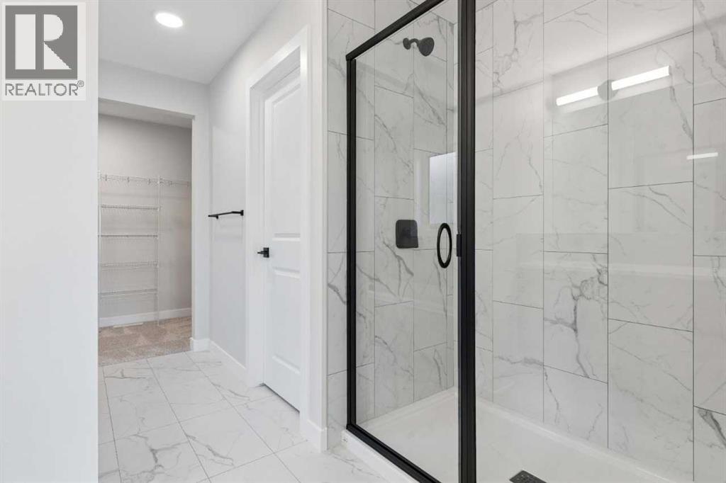 76 Southborough Lane - 34