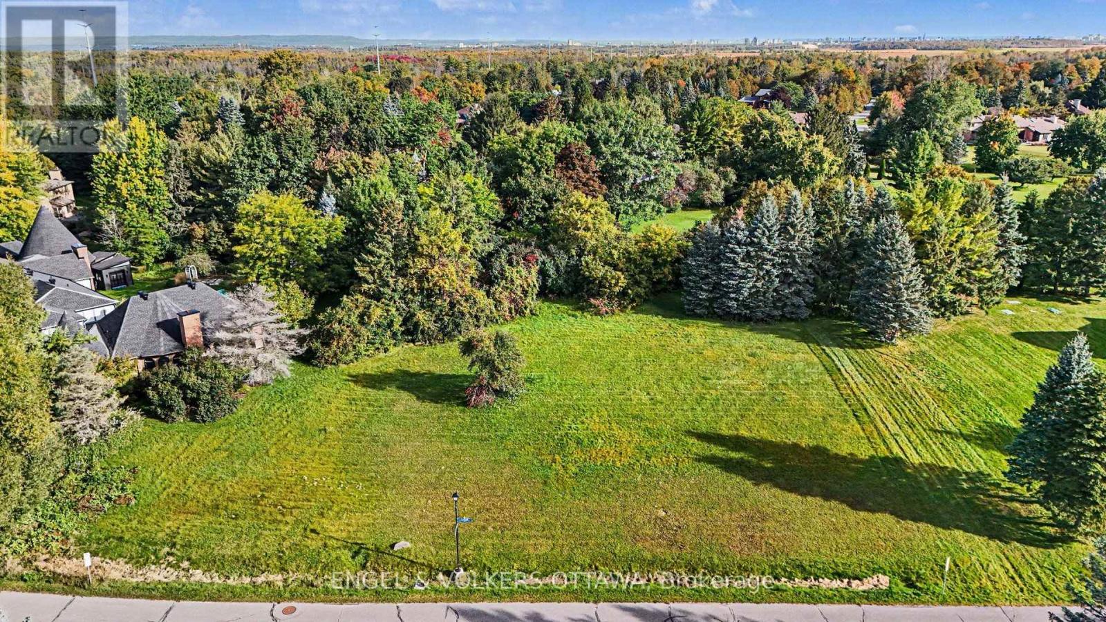 Commercial Condos for Sale in Ottawa – 34 CEDARHILL DRIVE, Ottawa – By Peter Sagos - Image 19