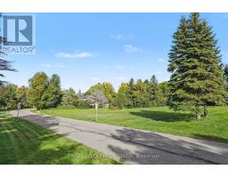 34 Cedarhill Drive, Ottawa, ON K2R1C6 Photo 11