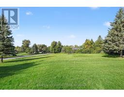 34 Cedarhill Drive, Ottawa, ON K2R1C6 Photo 7
