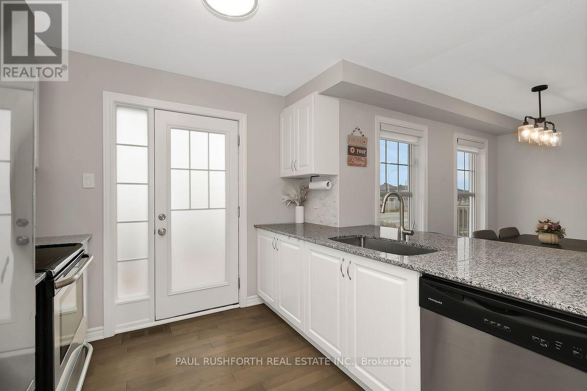 375 SWEETFERN CRESCENT - Image 12